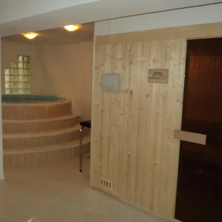 Portals Hills Boutique מלון 5*